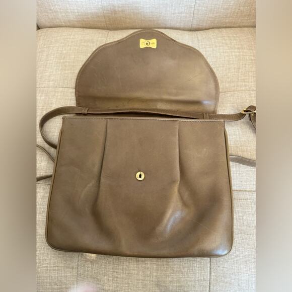 SALE SALVATORE FERRAGAMO VINTAGE Leather Shoulder/ CROSSBODY BAG - Picture 5 of 10